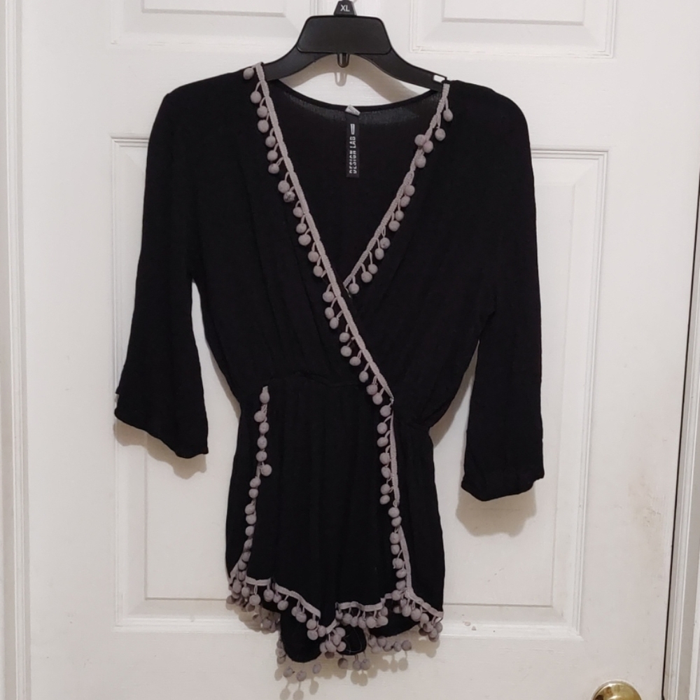 Design Lab Romper Black Sz Small